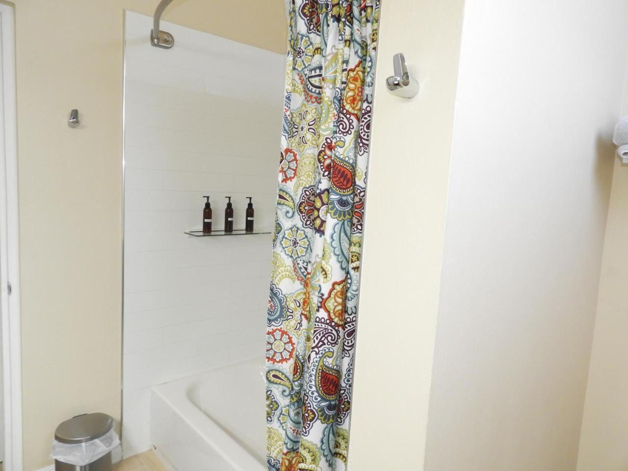 Keep Cool Guesthouse Gros Islet Exterior photo