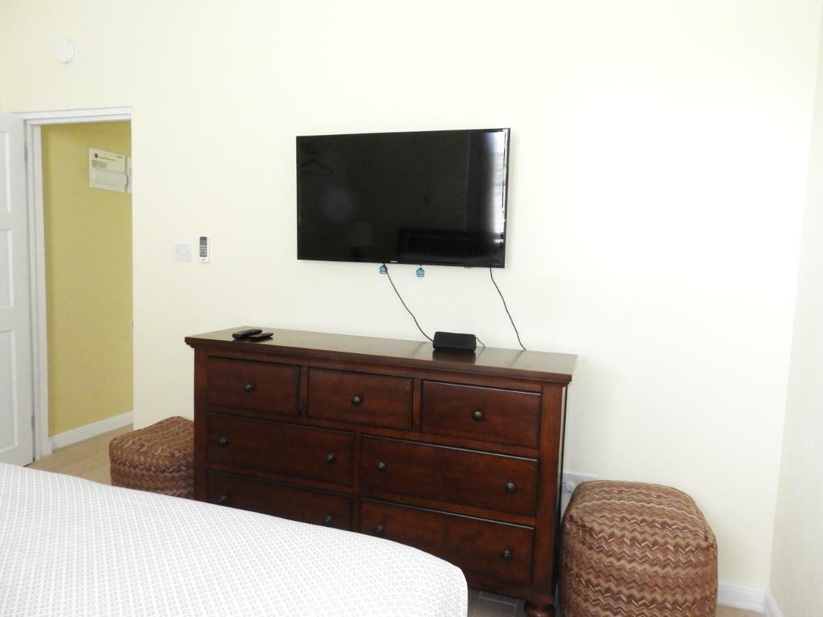 Keep Cool Guesthouse Gros Islet Exterior photo